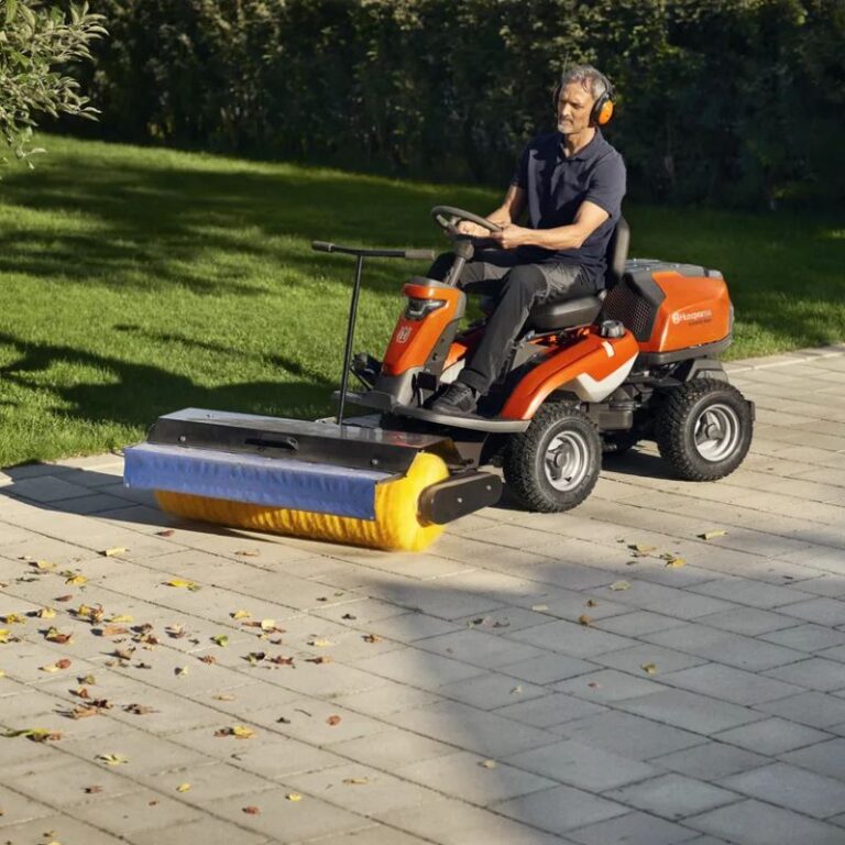 Husqvarna rider 316TX