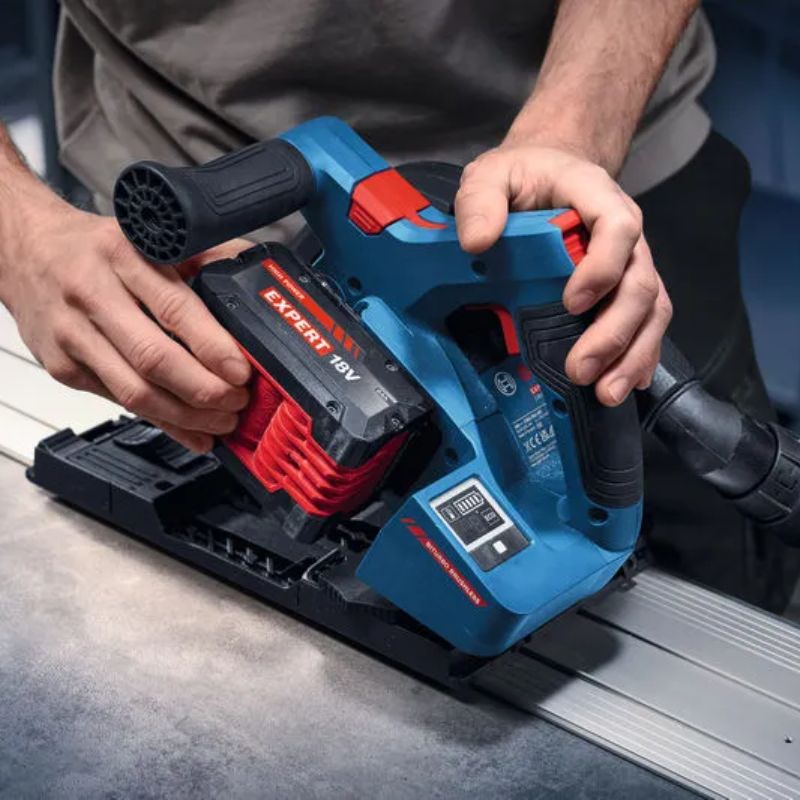 Bosch AKU kružna pila EXKT 18V-52G